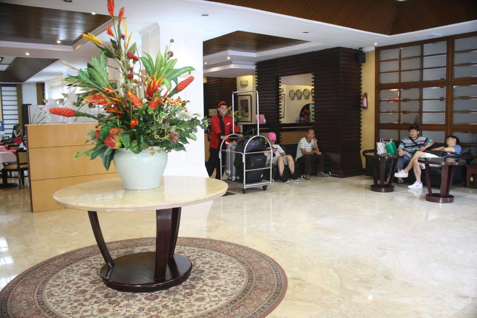 Hotel Sogo Malate Manila Eksteriør billede