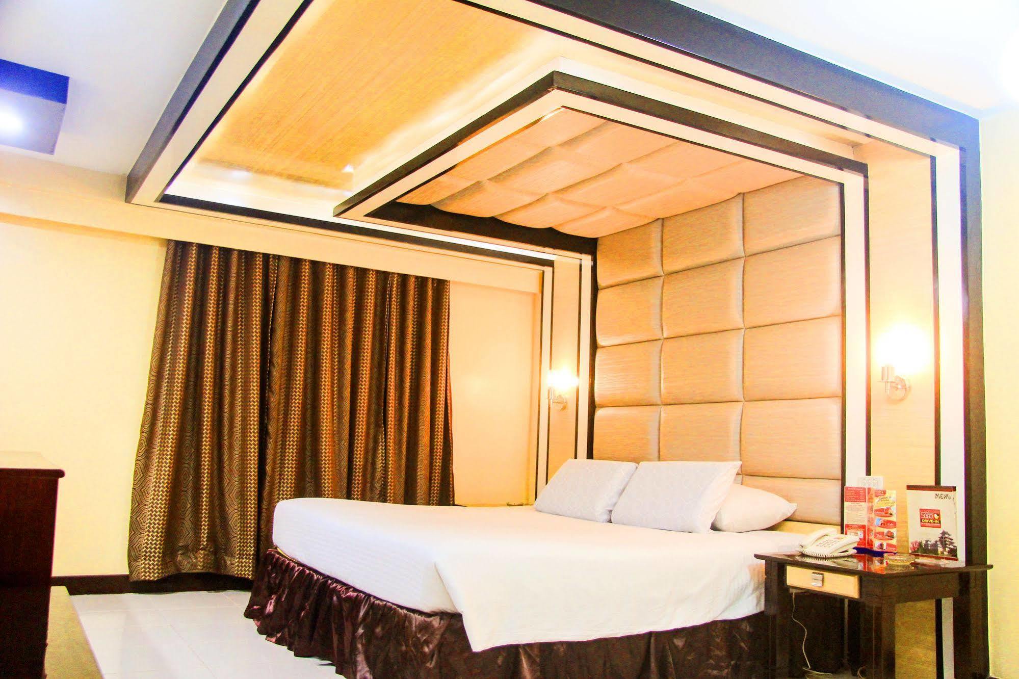 Hotel Sogo Malate Manila Eksteriør billede